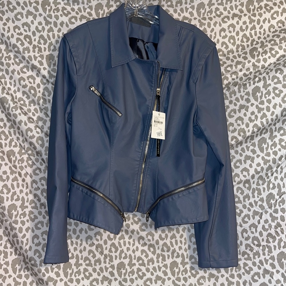 BLANKNYC GREY GRISAILLE women’s jacket size xxl with zippers and 1 pocket zipper
